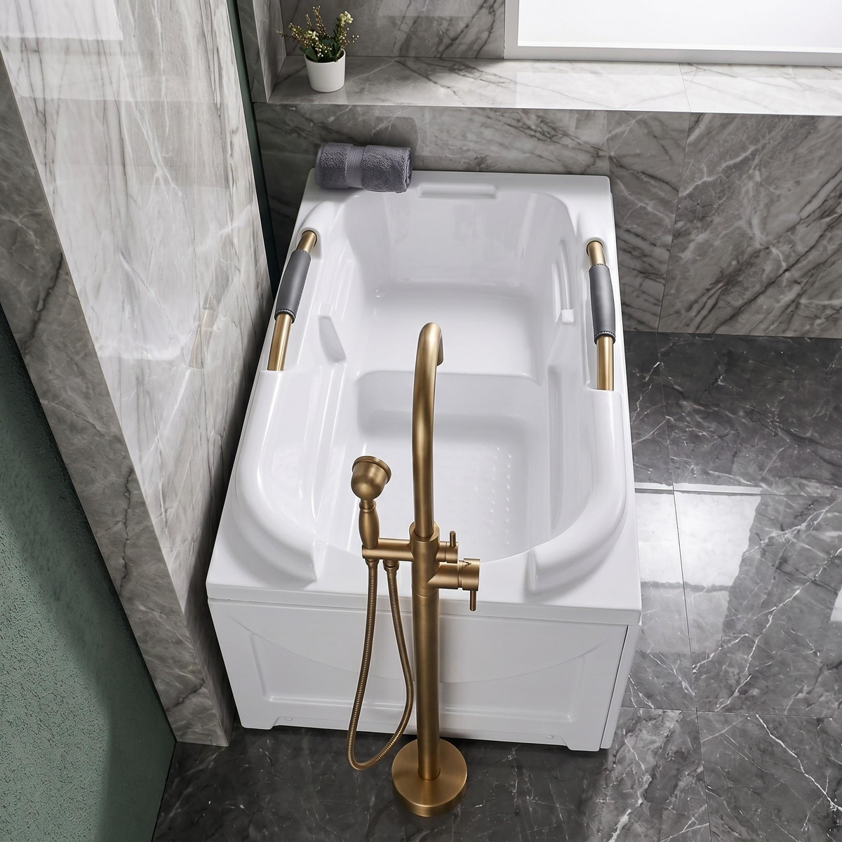 Robinet de baignoire sur pied en laiton antique avec douchette – vue 2