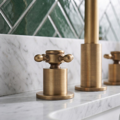 Robinet de lavabo 3 trous style maison de campagne – vue 2