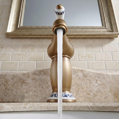 Robinet de lavabo floral avec poignées céramique – vue 3