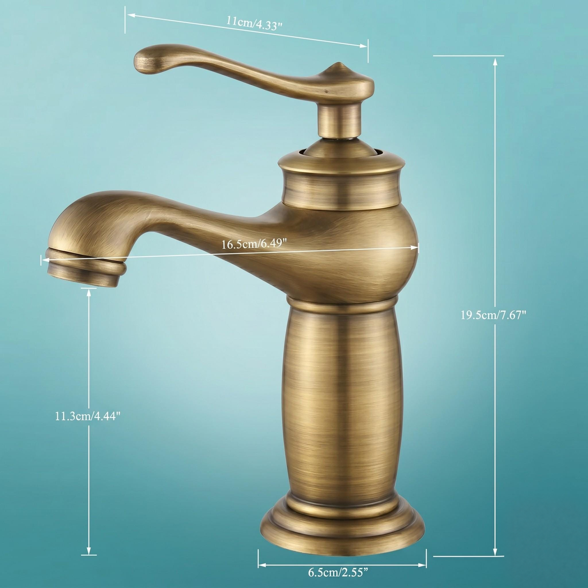 Robinet rustique de lavabo en laiton antique – vue 6